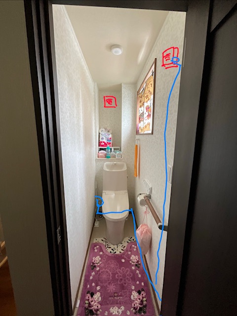 換気扇の取り付け位置を検討した2階トイレの室内